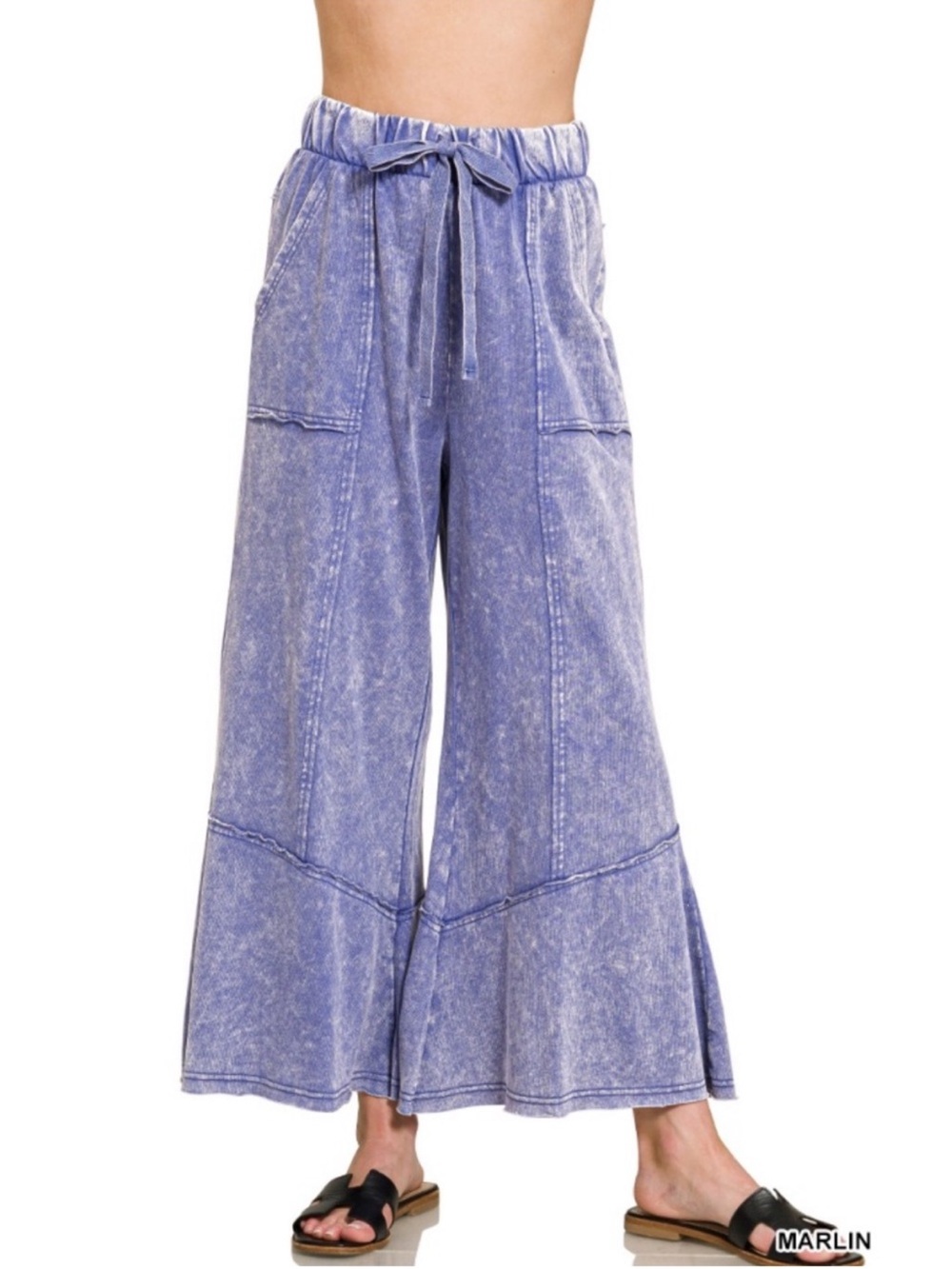 233 ❤️ marlin EXPOSED-SEAM FLARE
HEM PANTS WITH POCKETS